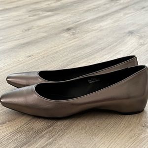 Aquatalia metalic pumps shoes size 7